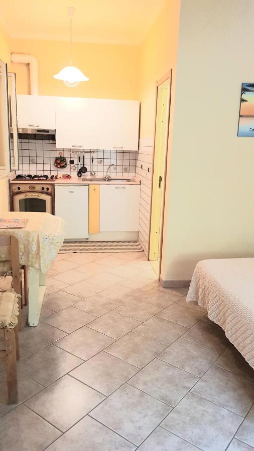 Ferienwohnung Tiziana Giardini-Naxos Exterior foto