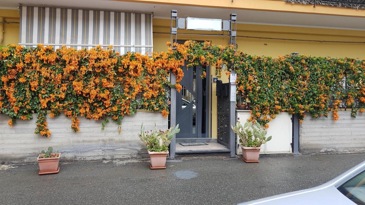 Ferienwohnung Tiziana Giardini-Naxos Exterior foto