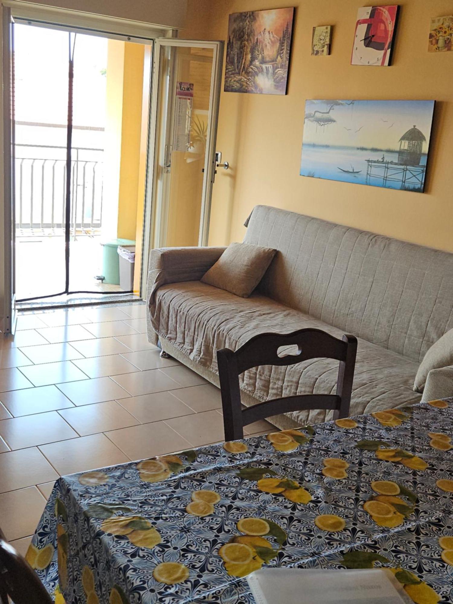 Ferienwohnung Tiziana Giardini-Naxos Exterior foto
