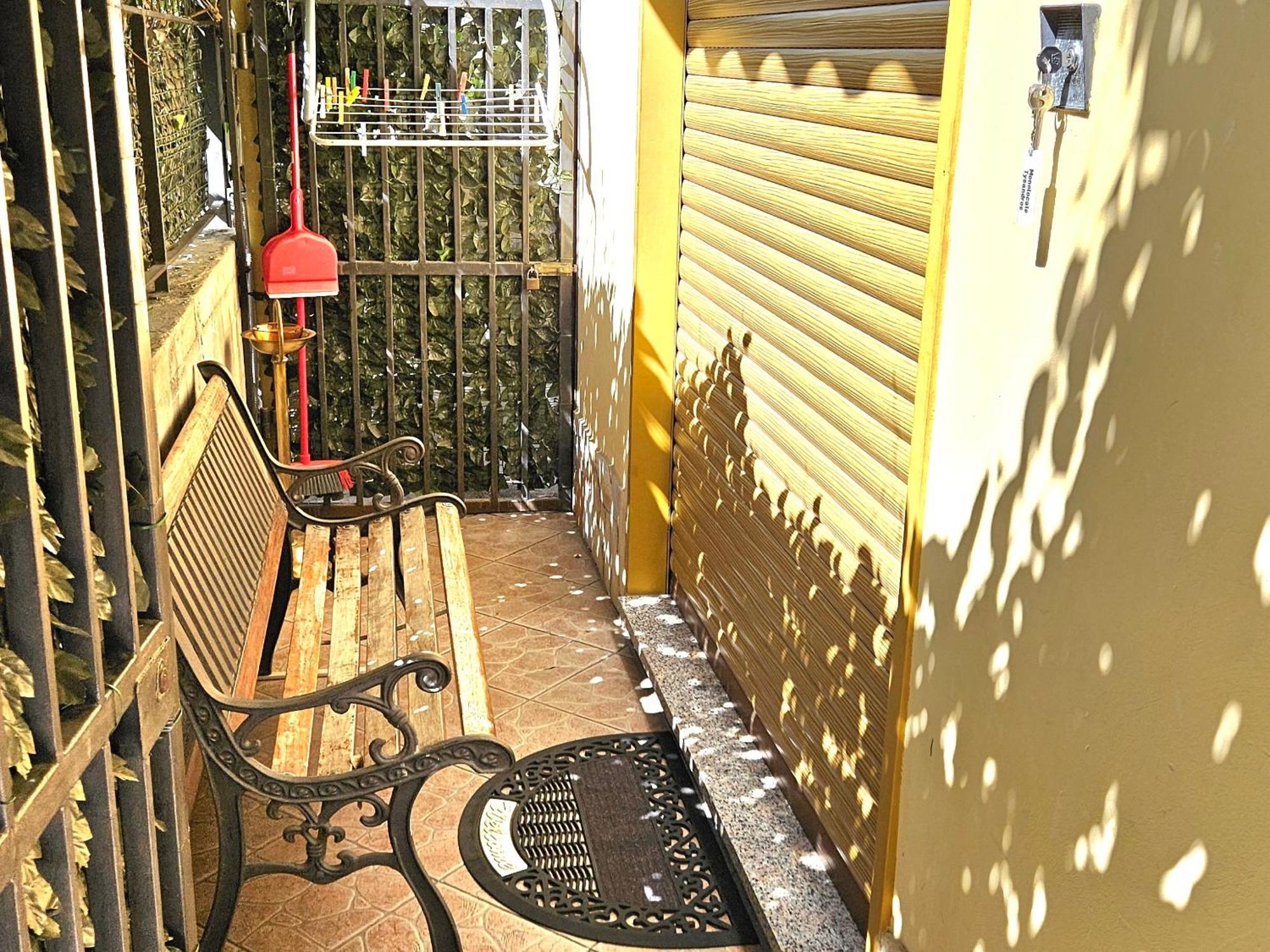 Ferienwohnung Tiziana Giardini-Naxos Exterior foto